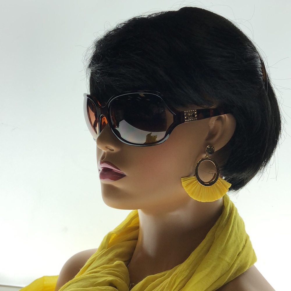 Oleg Cassini Huge Round Tortoise Shell Frame Medi… - image 1